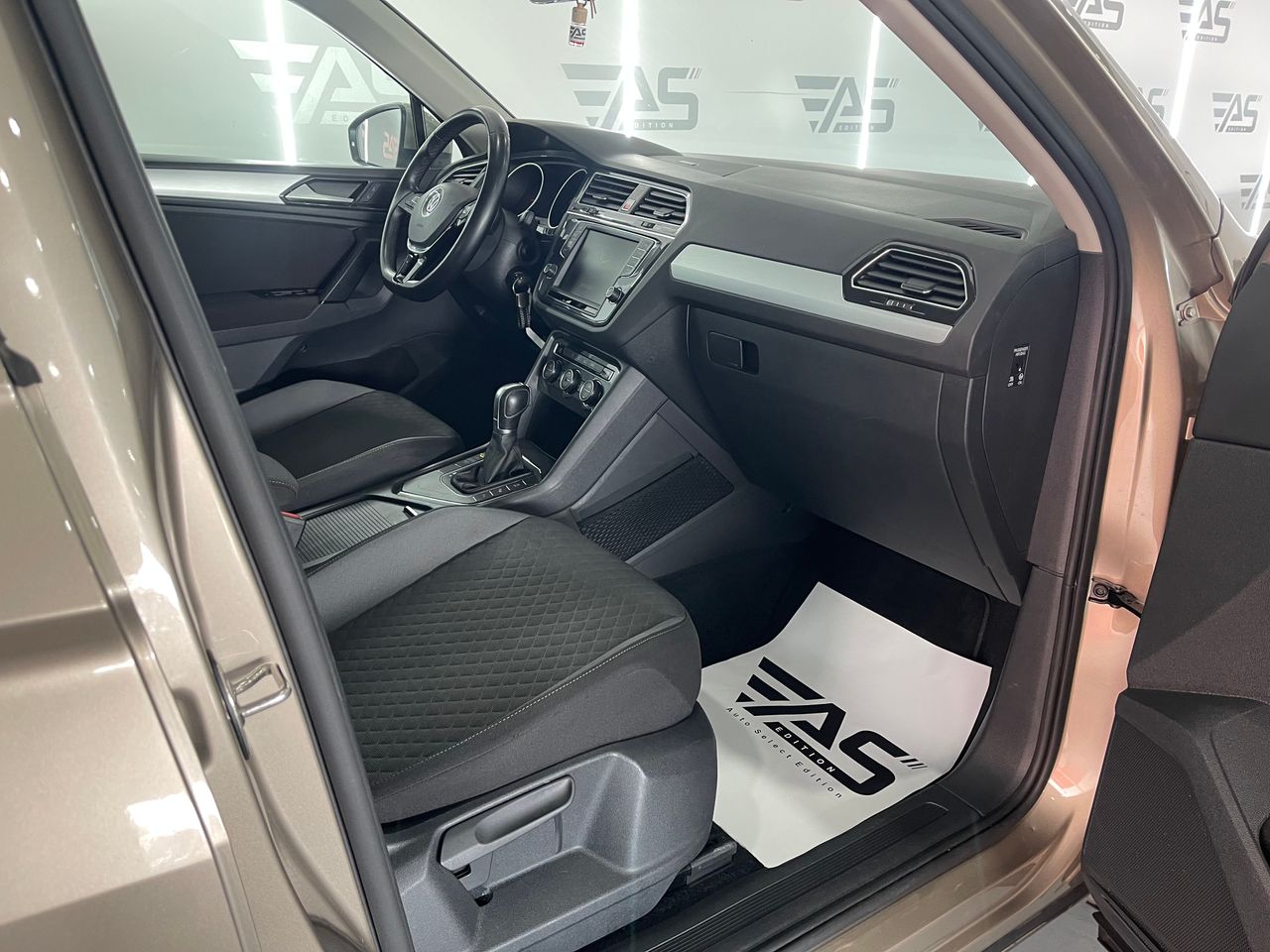 Imagen 98 del Volkswagen Tiguan en Auto Select Edition, Figueres