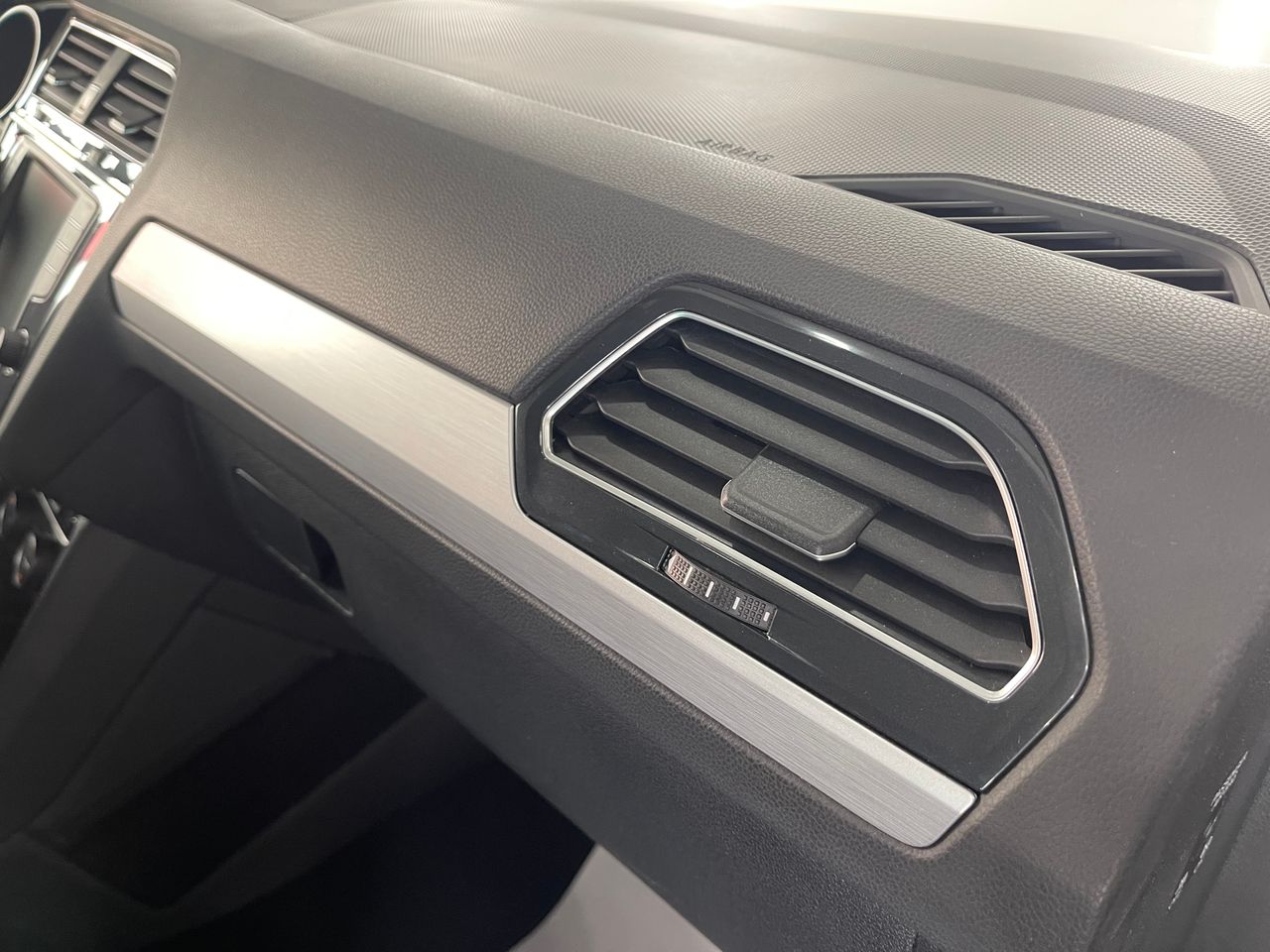 Imagen 138 del Volkswagen Tiguan en Auto Select Edition, Figueres