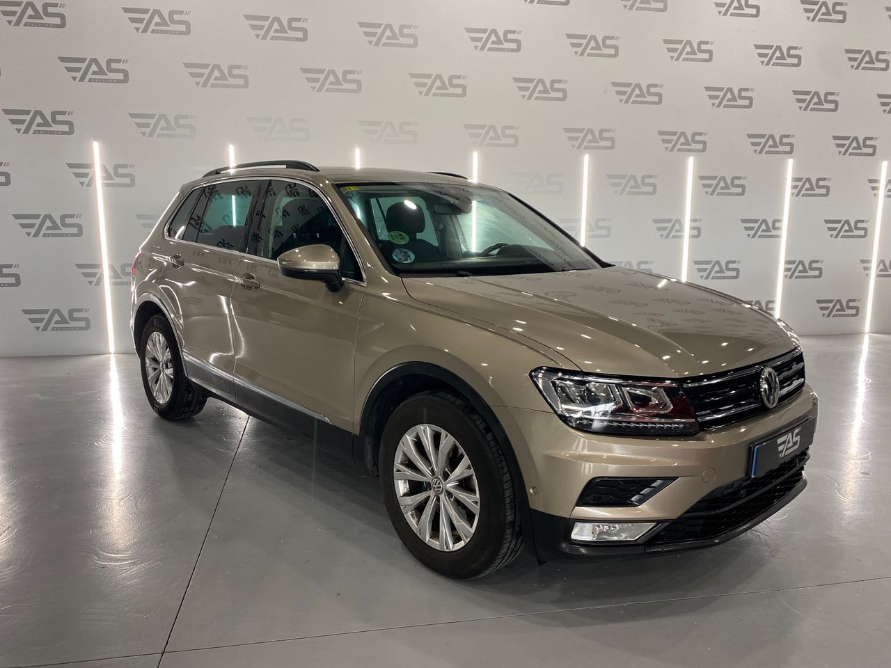 Imagen 3 del Volkswagen Tiguan en Auto Select Edition, Figueres