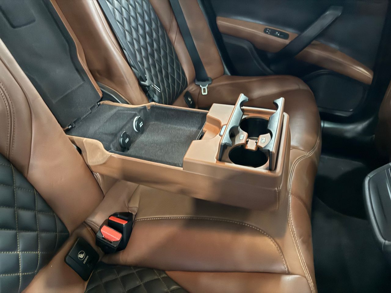 Imagen 86 del Maserati Ghibli en Auto Select Edition, Figueres