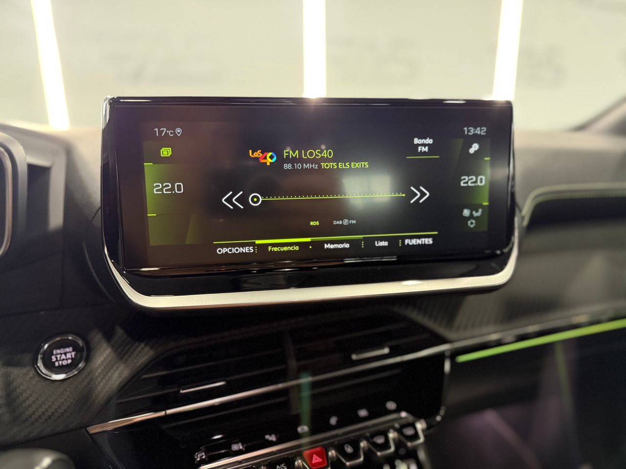Imagen 62 del Peugeot 208 en Auto Select Edition, Figueres