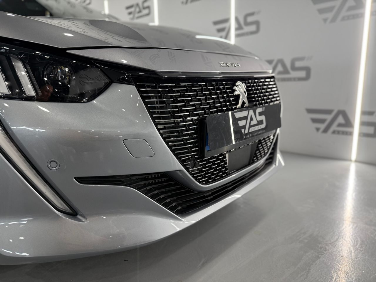 Imagen 41 del Peugeot 208 en Auto Select Edition, Figueres