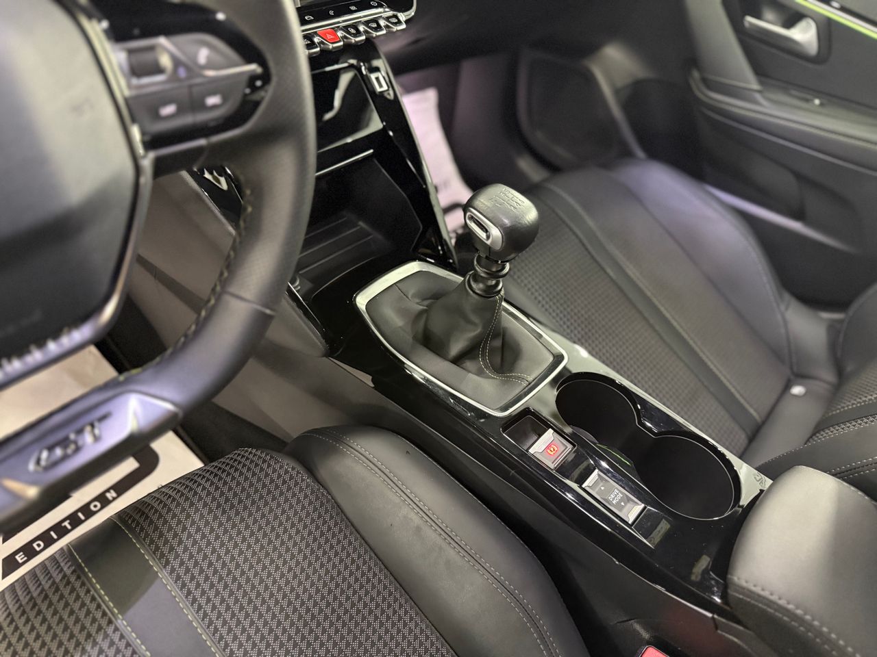 Imagen 97 del Peugeot 208 en Auto Select Edition, Figueres