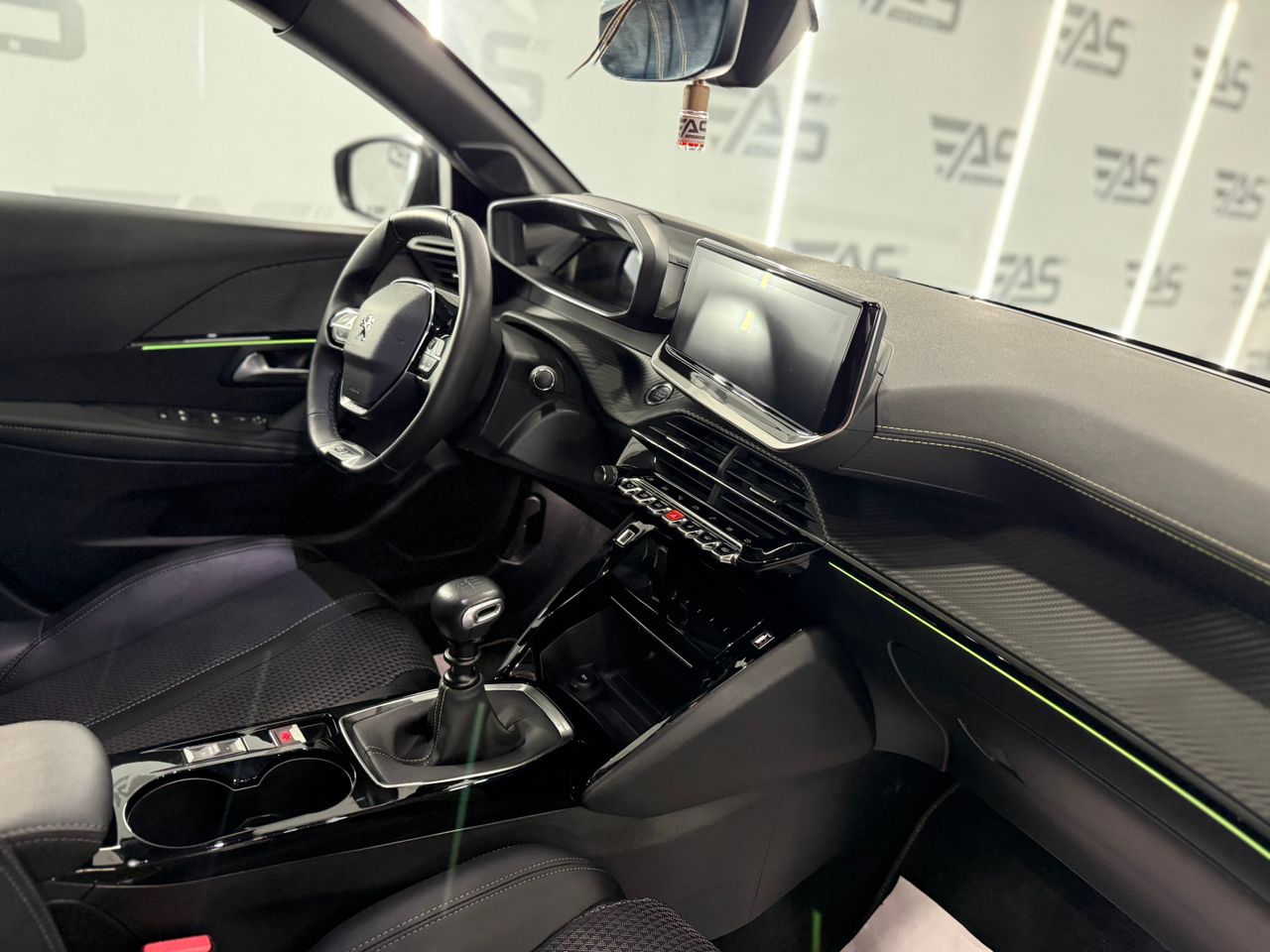 Imagen 118 del Peugeot 208 en Auto Select Edition, Figueres