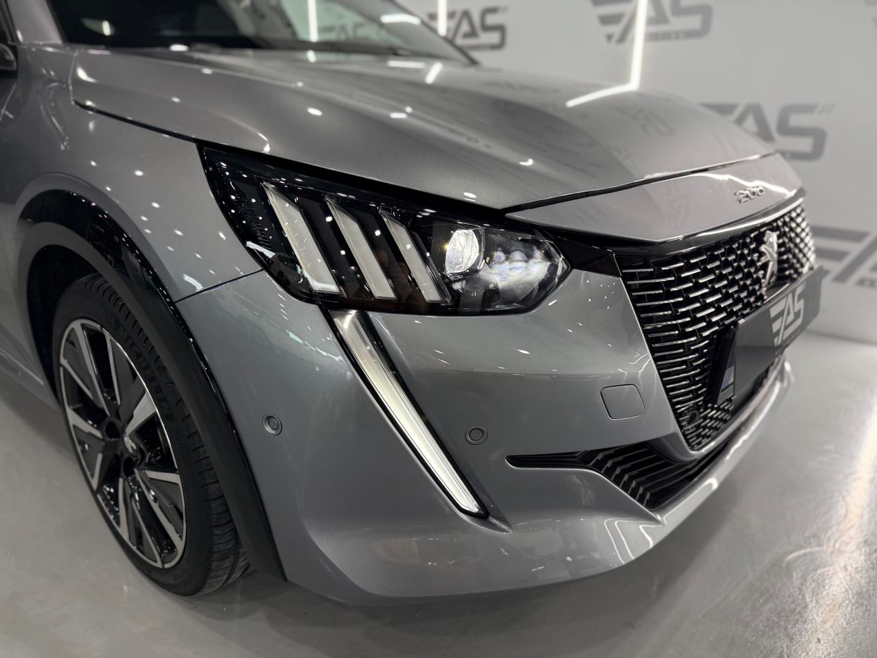 Imagen 38 del Peugeot 208 en Auto Select Edition, Figueres