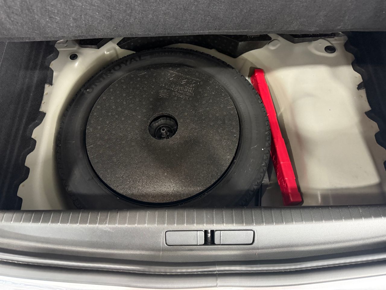 Imagen 56 del Peugeot 208 en Auto Select Edition, Figueres