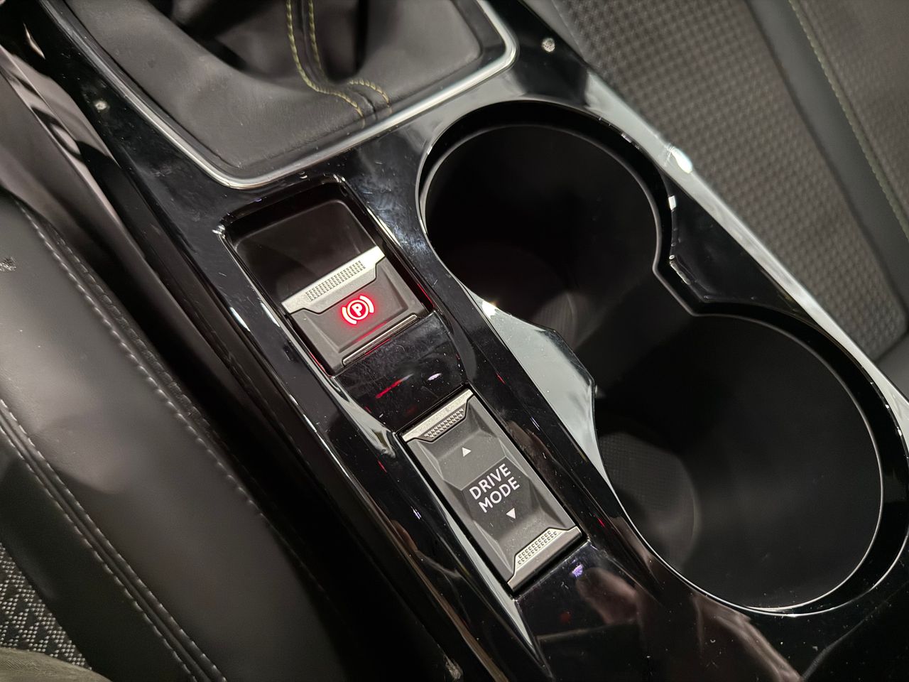 Imagen 105 del Peugeot 208 en Auto Select Edition, Figueres