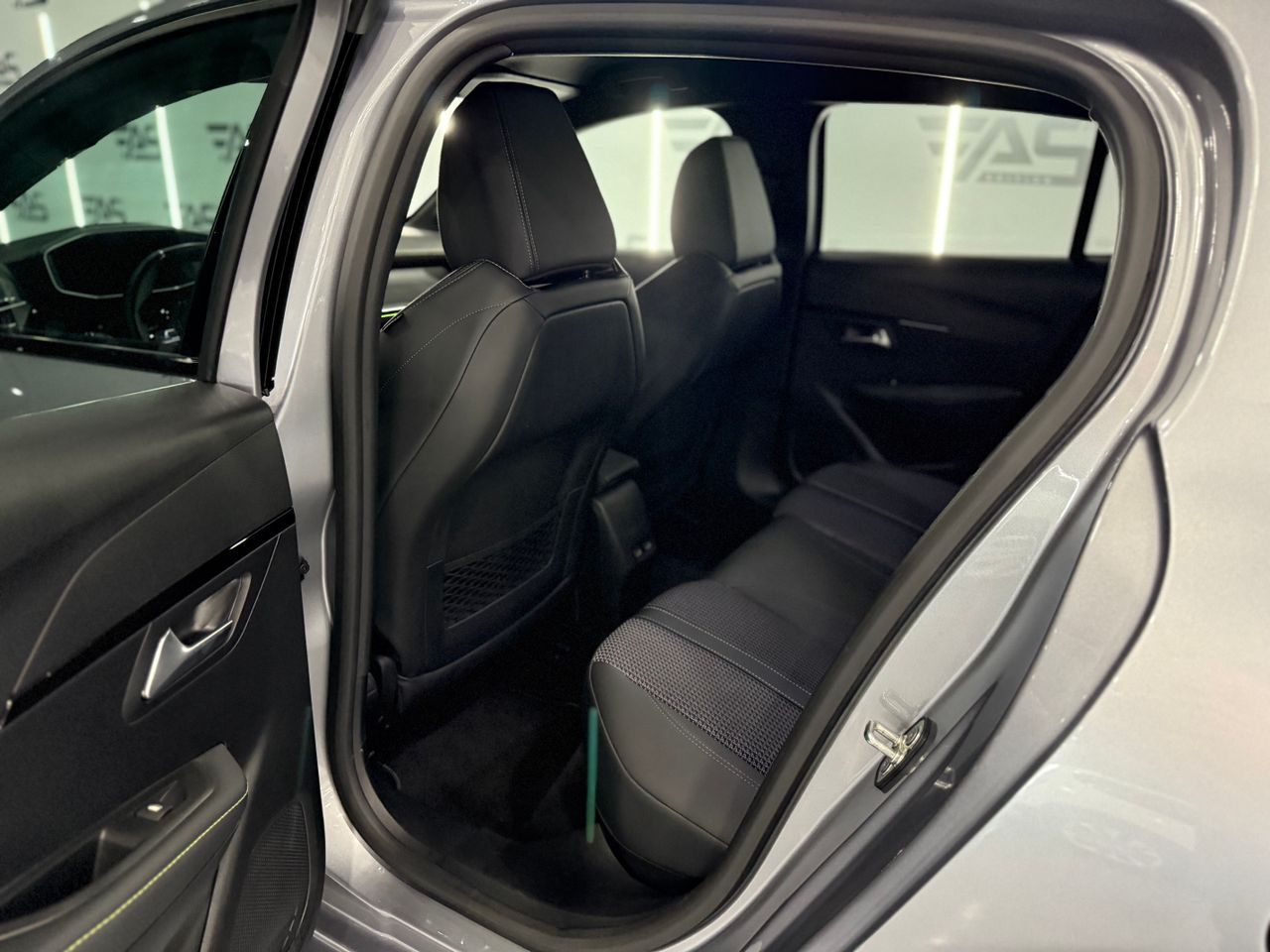 Imagen 80 del Peugeot 208 en Auto Select Edition, Figueres