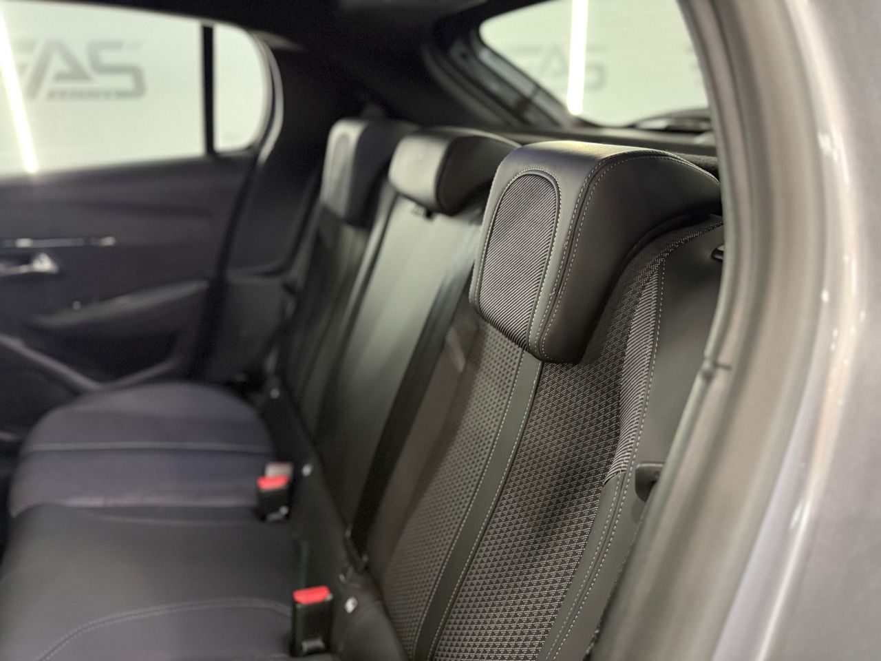 Imagen 84 del Peugeot 208 en Auto Select Edition, Figueres