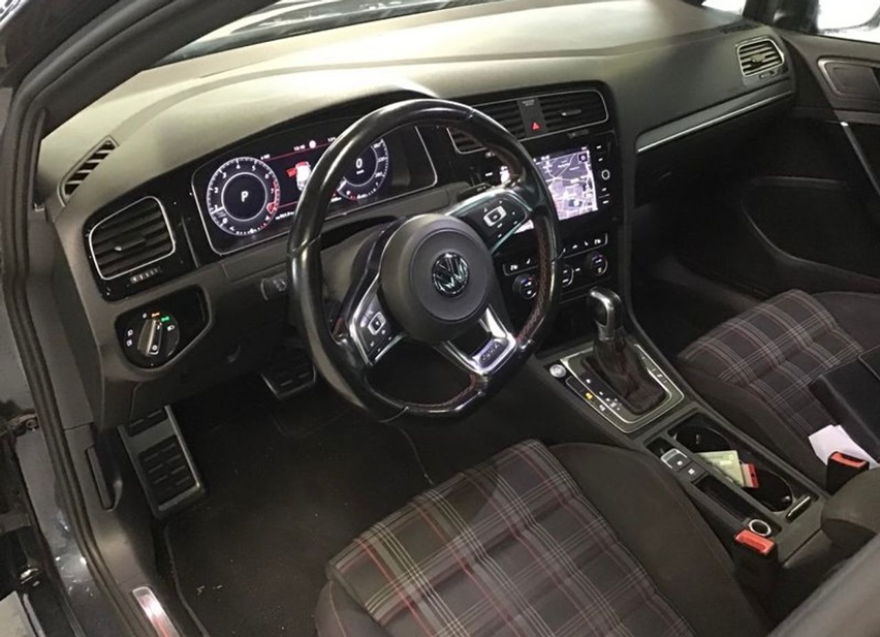 Imagen 10 del Volkswagen Golf en Auto Select Edition, Figueres