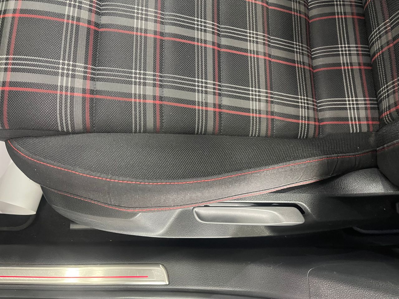 Imagen 96 del Volkswagen Golf en Auto Select Edition, Figueres