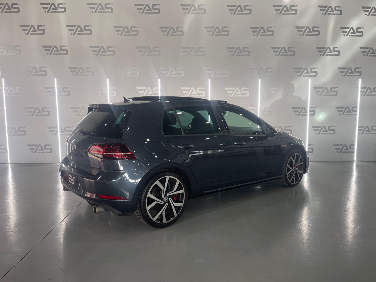 Imagen 4 del Volkswagen Golf en Auto Select Edition, Figueres