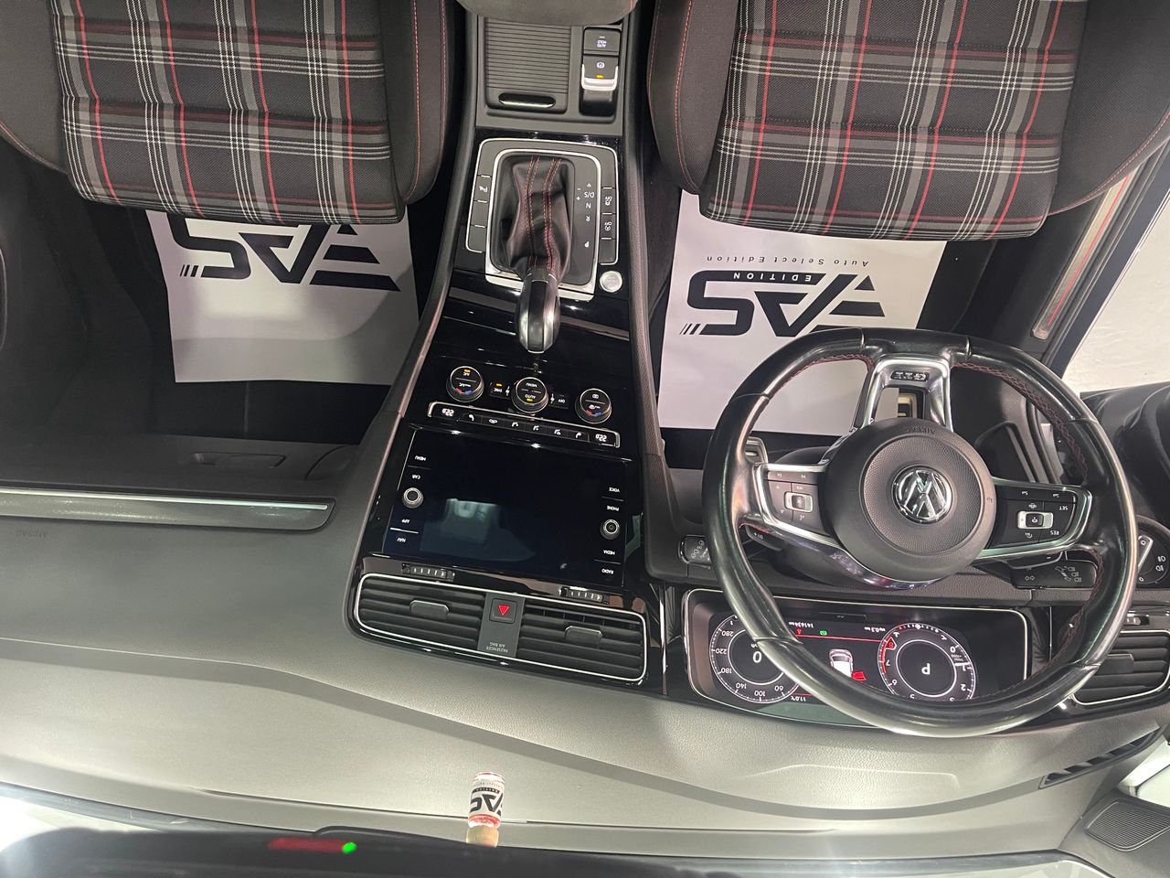 Imagen 110 del Volkswagen Golf en Auto Select Edition, Figueres