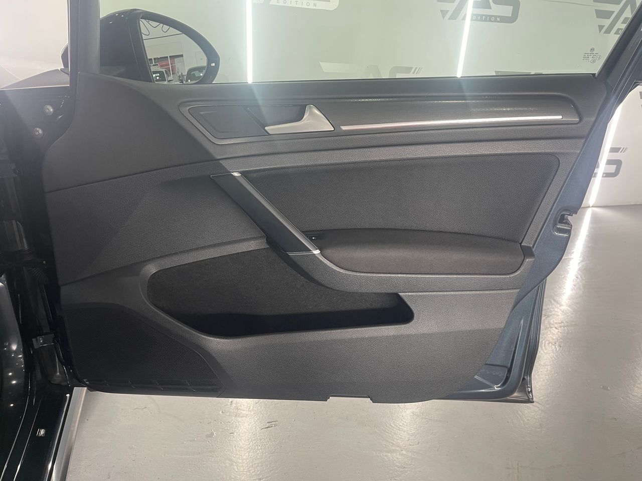 Imagen 126 del Volkswagen Golf en Auto Select Edition, Figueres