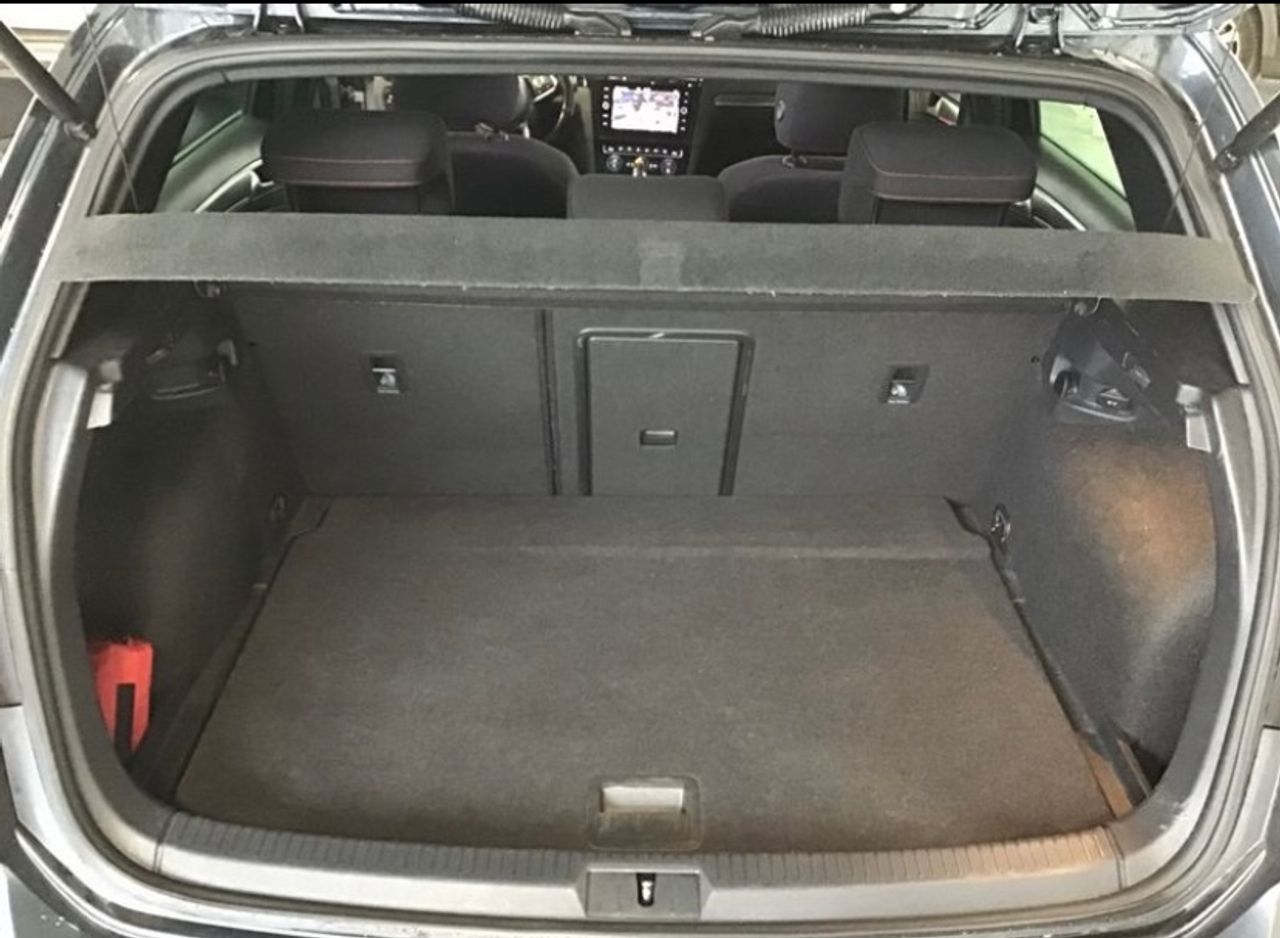 Imagen 17 del Volkswagen Golf en Auto Select Edition, Figueres