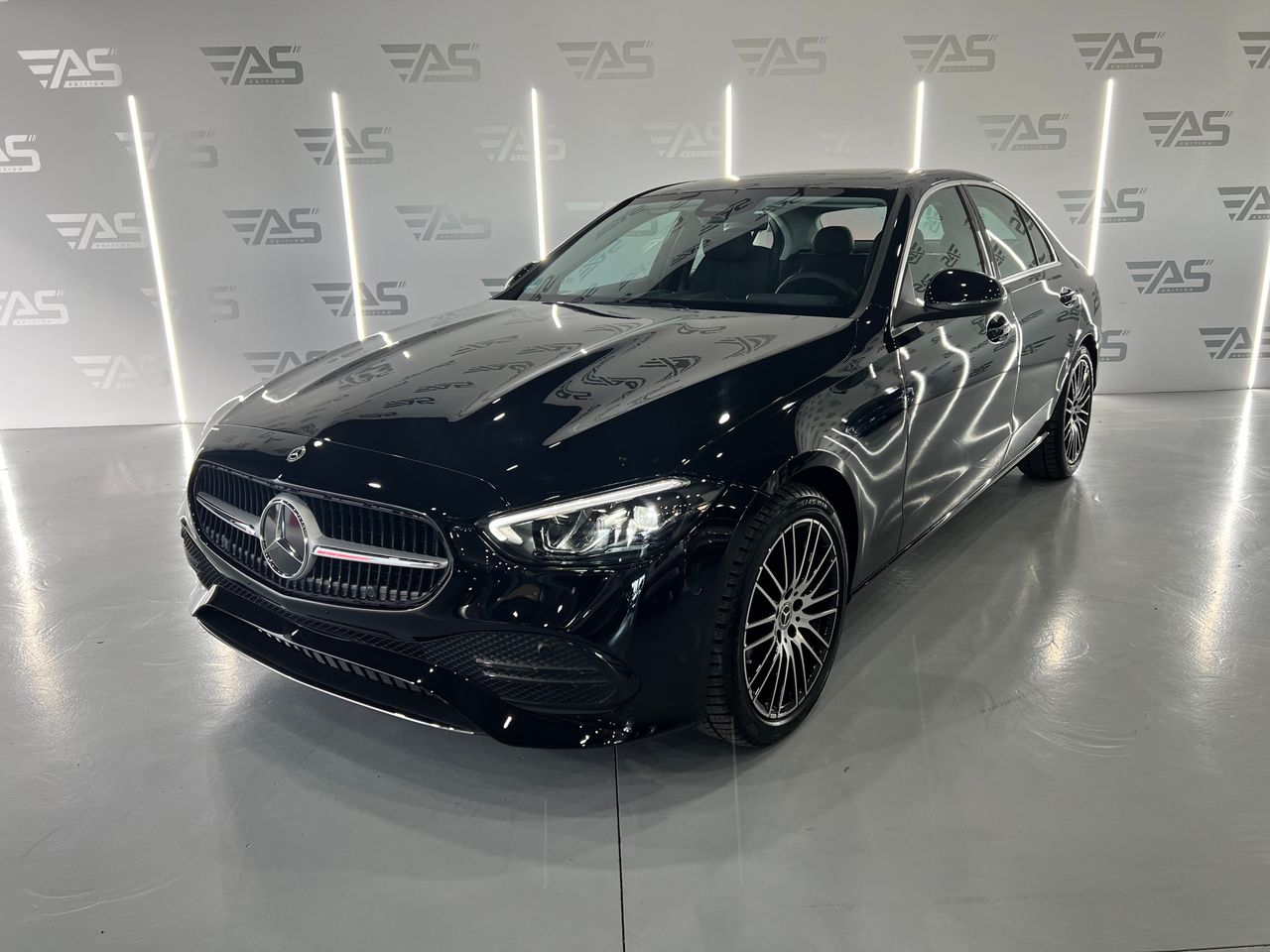 Casa en girona  de segunda mano en Girona - mercedes clase c 2024 /