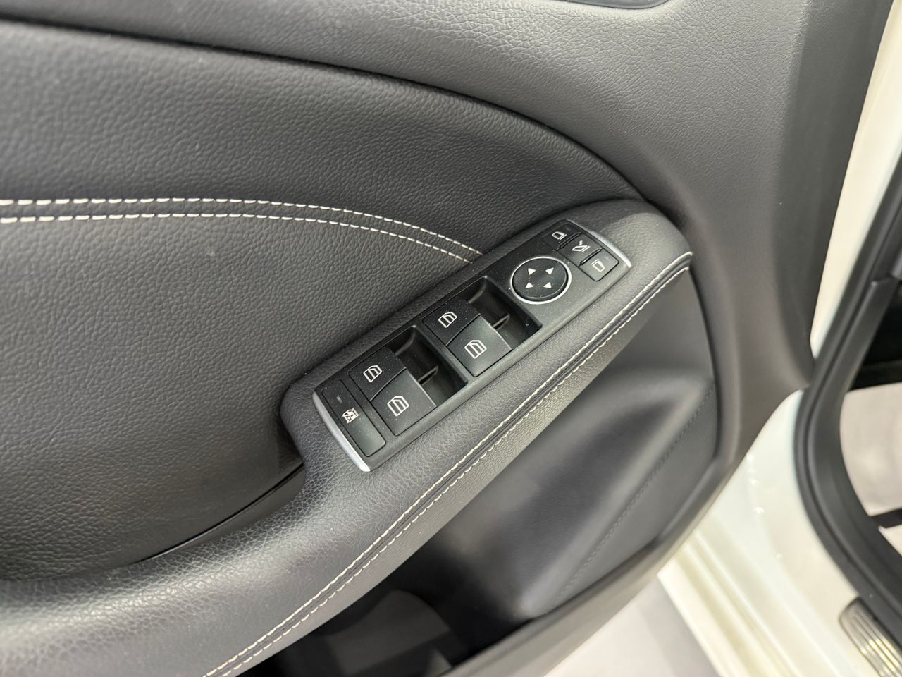 Imagen 121 del Mercedes Clase B en Auto Select Edition, Figueres