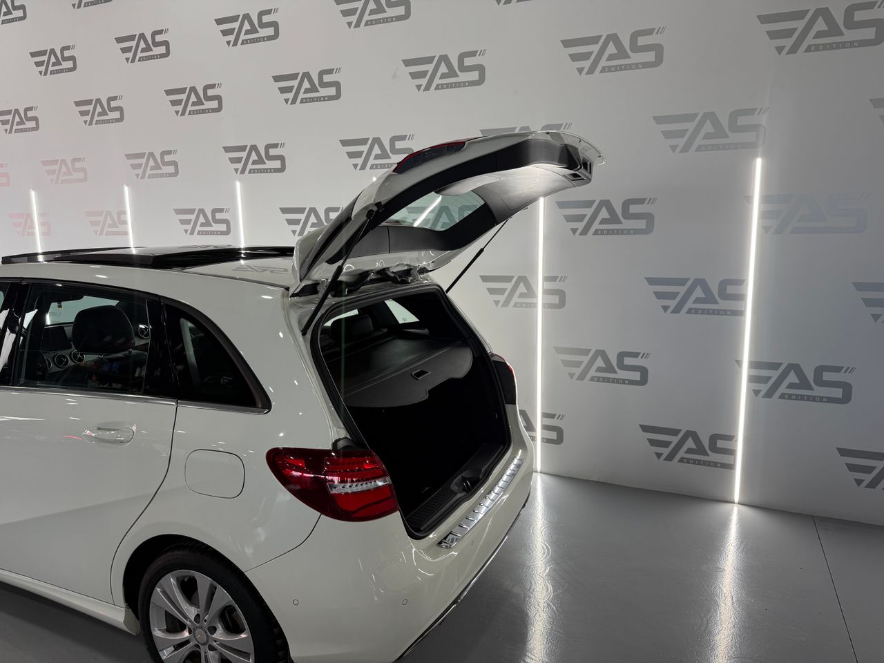 Imagen 80 del Mercedes Clase B en Auto Select Edition, Figueres