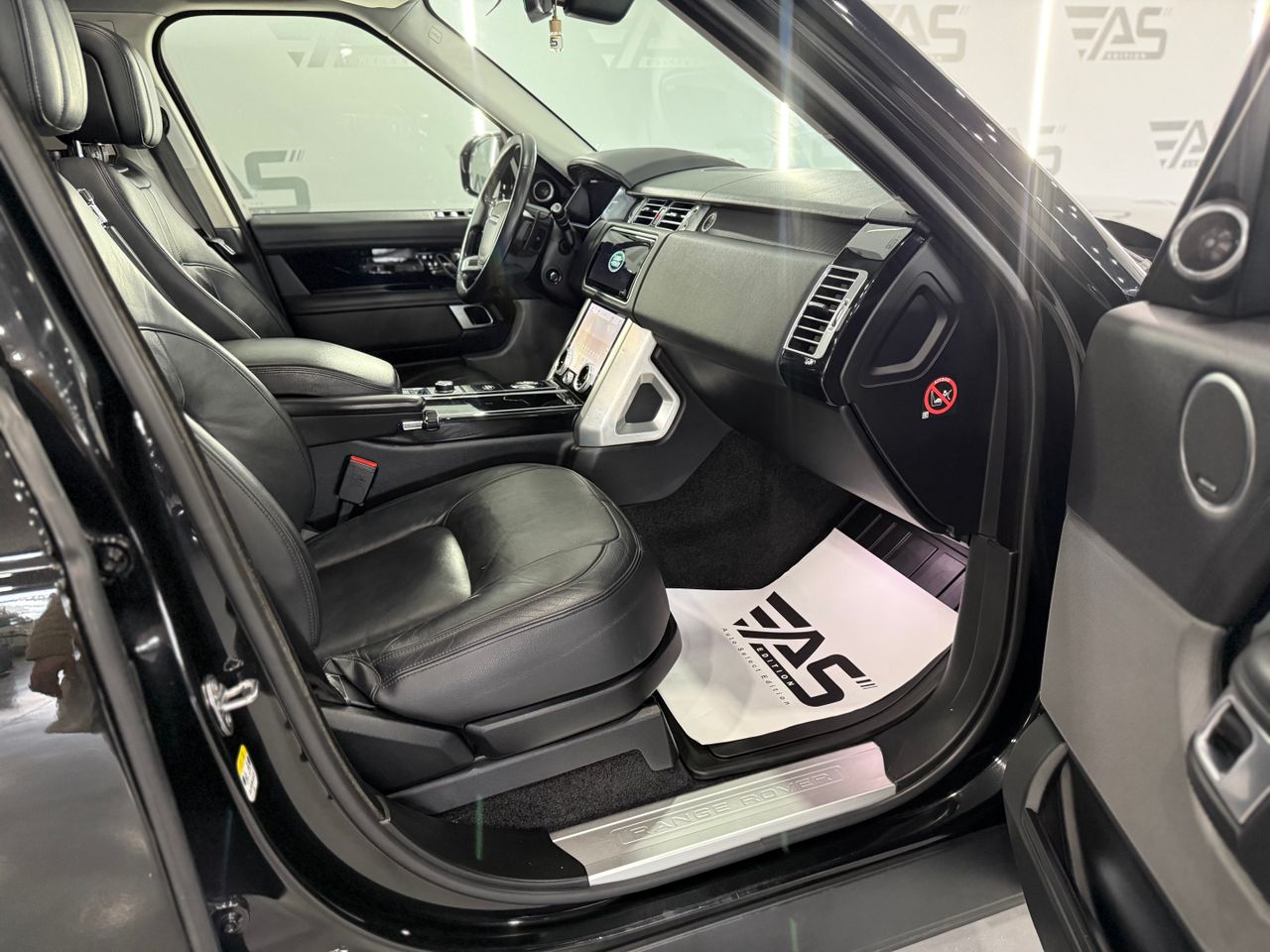 Imagen 199 del Land-Rover Range Rover en Auto Select Edition, Figueres