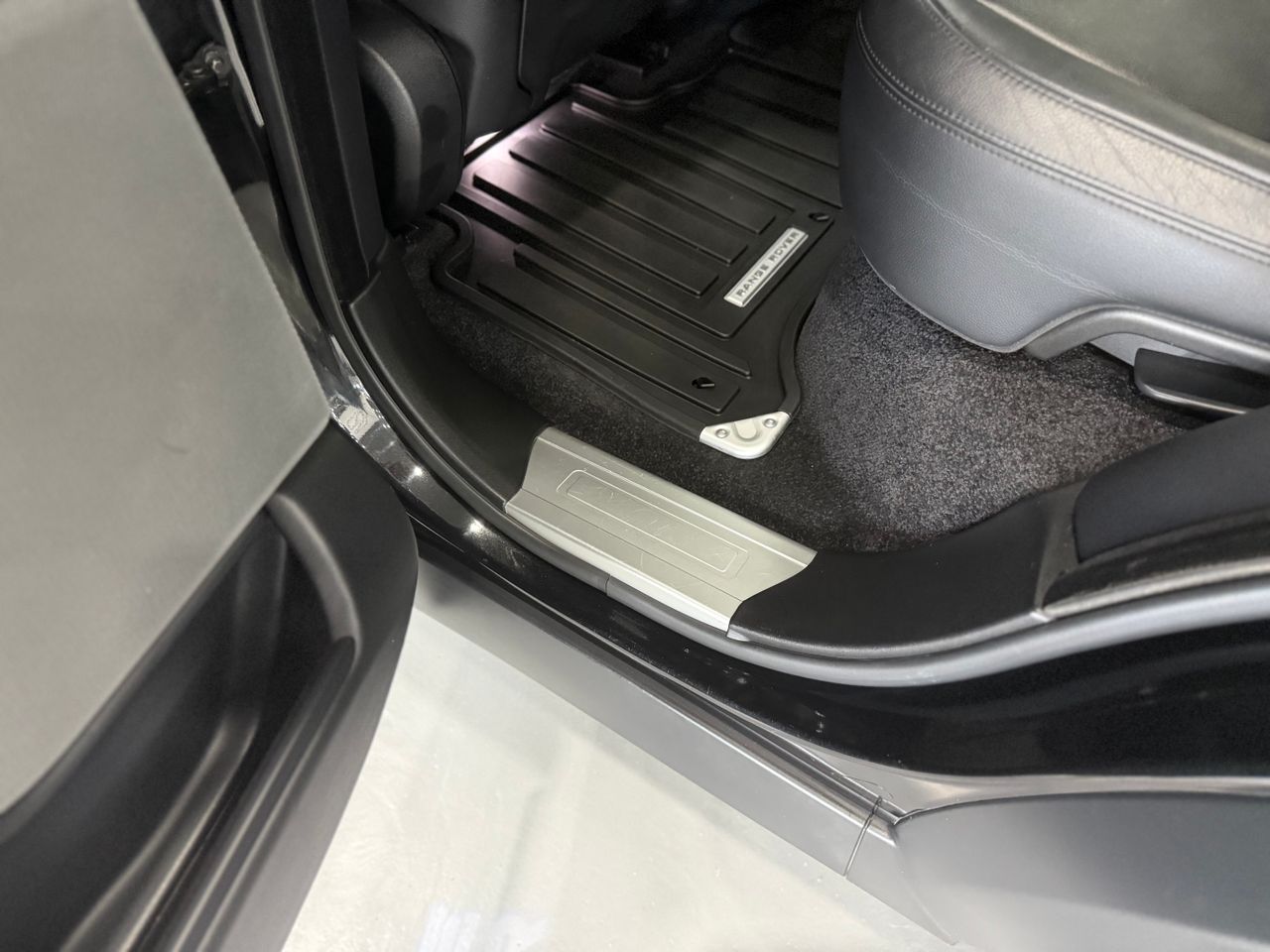 Imagen 272 del Land-Rover Range Rover en Auto Select Edition, Figueres
