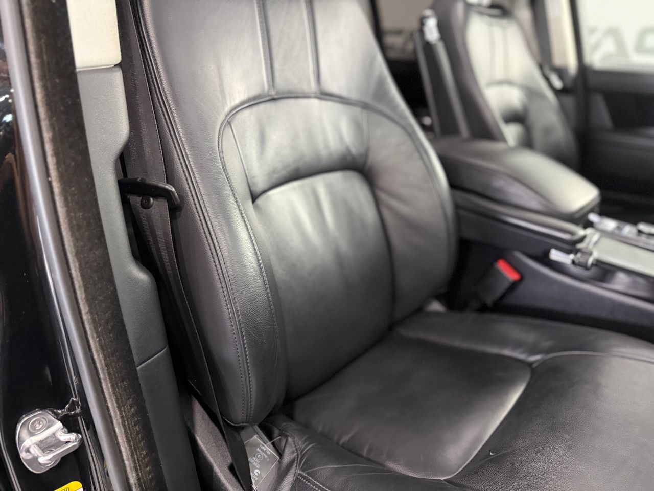 Imagen 220 del Land-Rover Range Rover en Auto Select Edition, Figueres