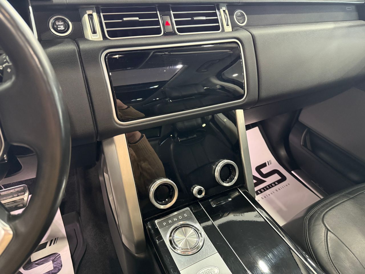 Imagen 188 del Land-Rover Range Rover en Auto Select Edition, Figueres