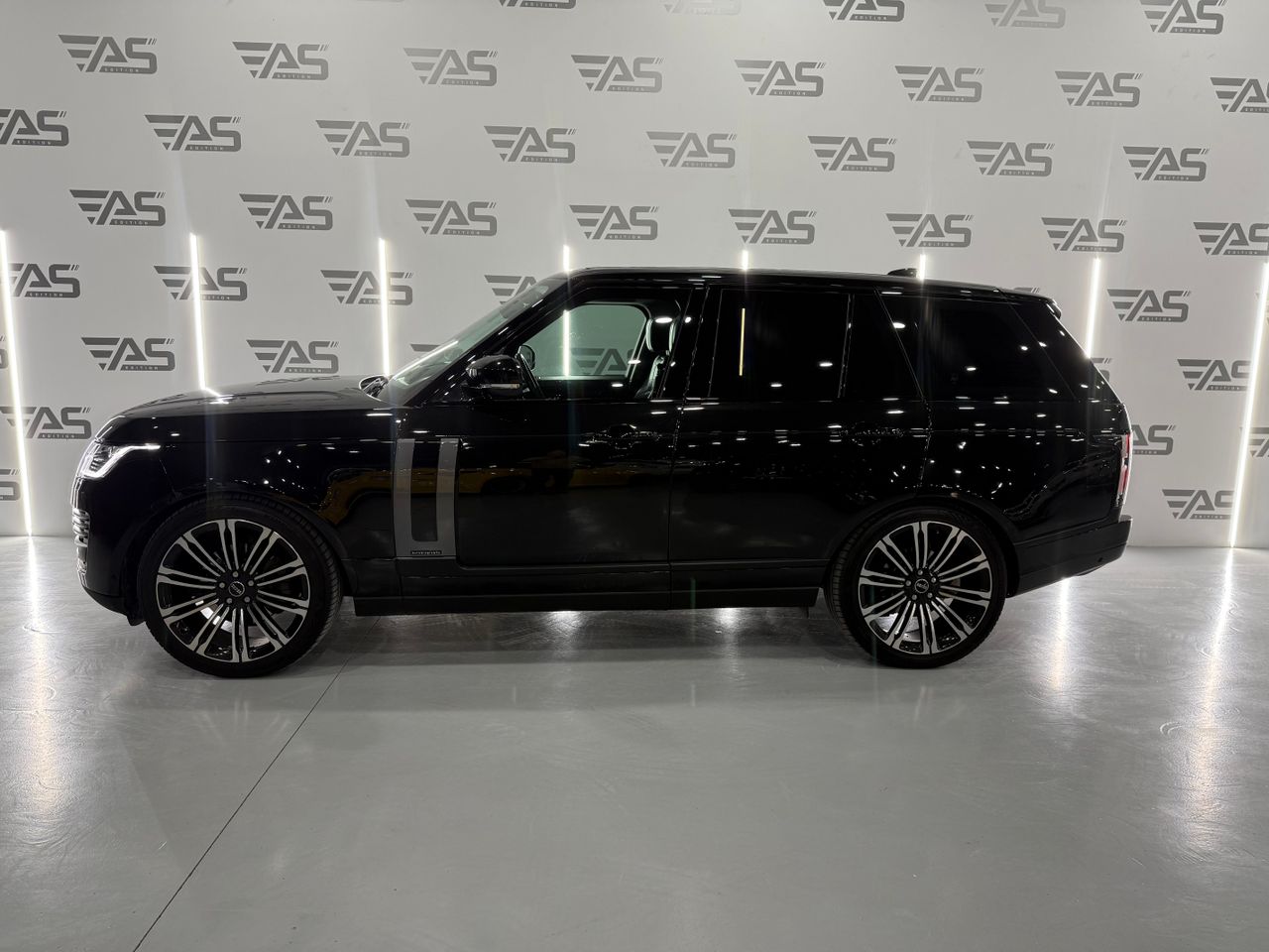 Imagen 7 del Land-Rover Range Rover en Auto Select Edition, Figueres