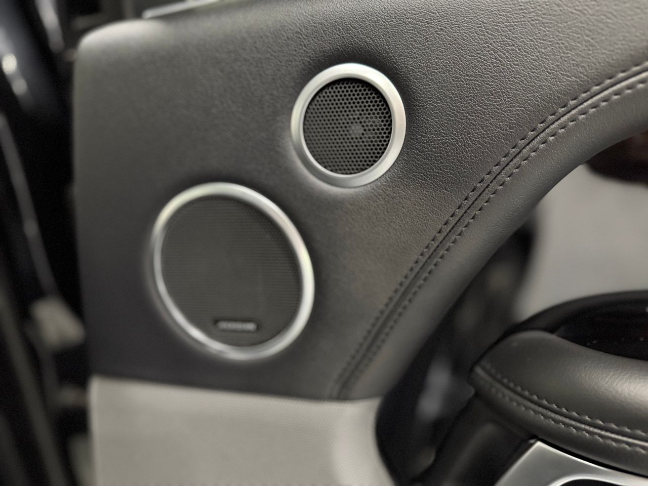 Imagen 238 del Land-Rover Range Rover en Auto Select Edition, Figueres