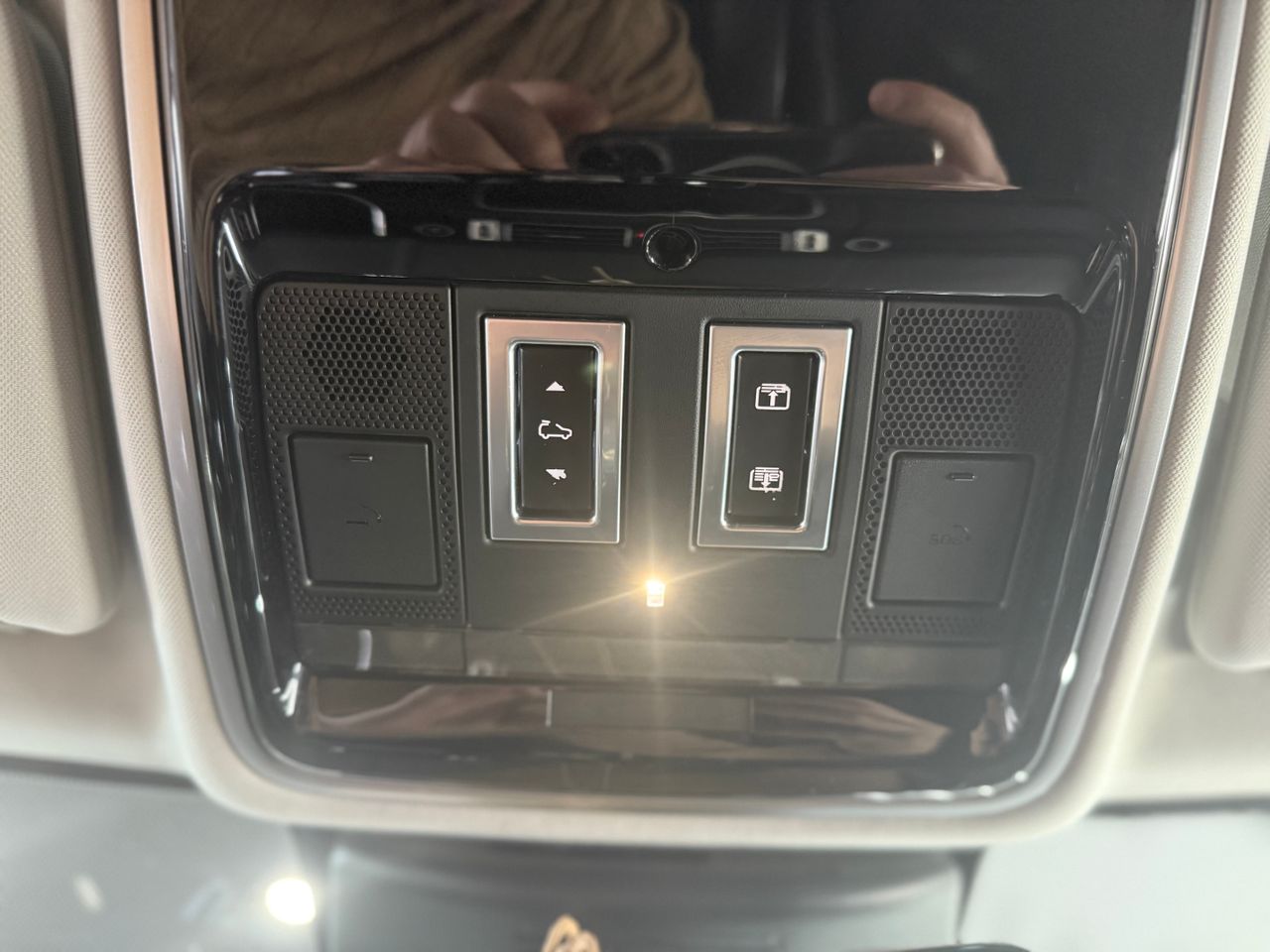 Imagen 323 del Land-Rover Range Rover en Auto Select Edition, Figueres