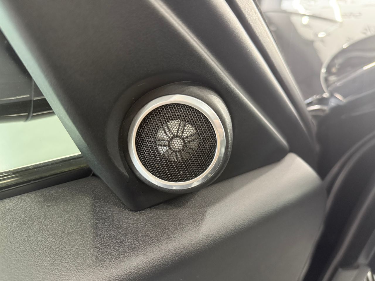 Imagen 303 del Land-Rover Range Rover en Auto Select Edition, Figueres