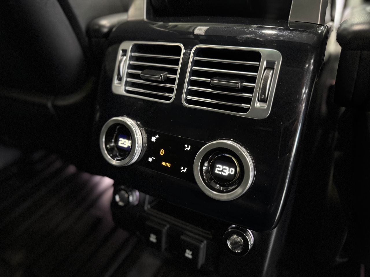 Imagen 249 del Land-Rover Range Rover en Auto Select Edition, Figueres