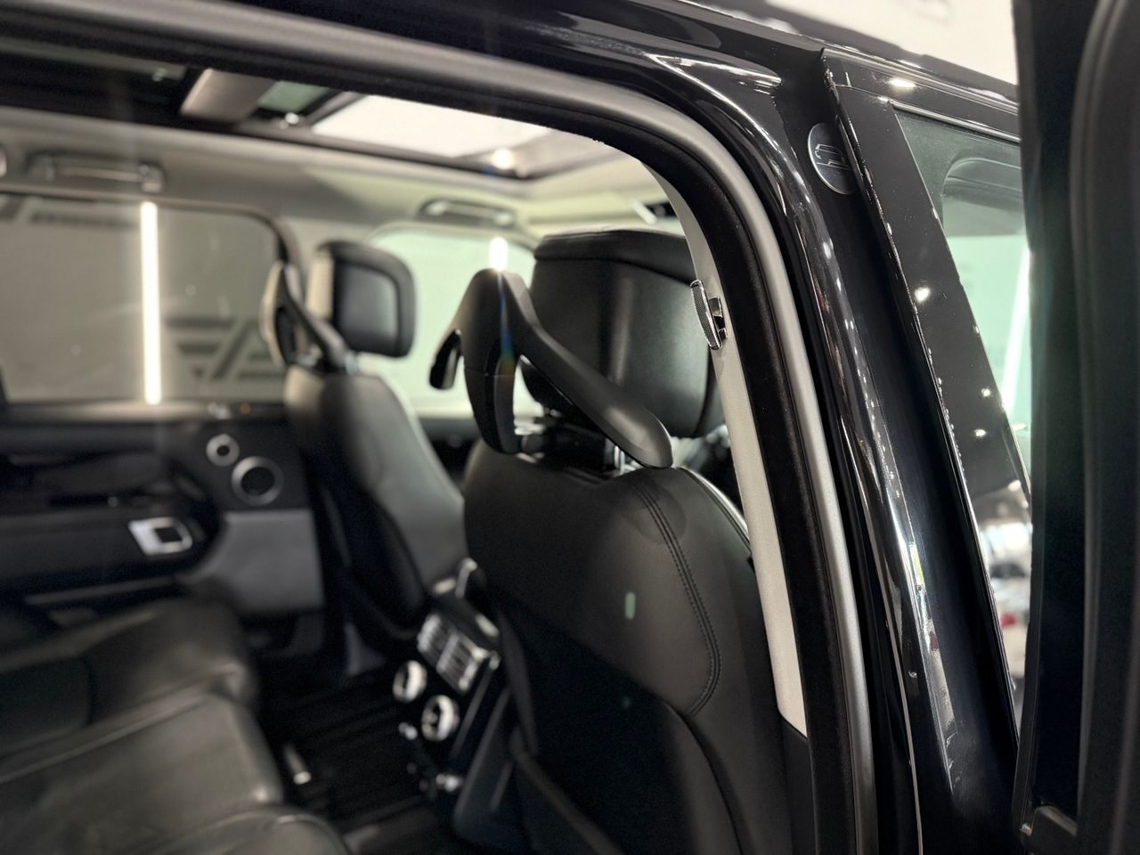 Imagen 242 del Land-Rover Range Rover en Auto Select Edition, Figueres