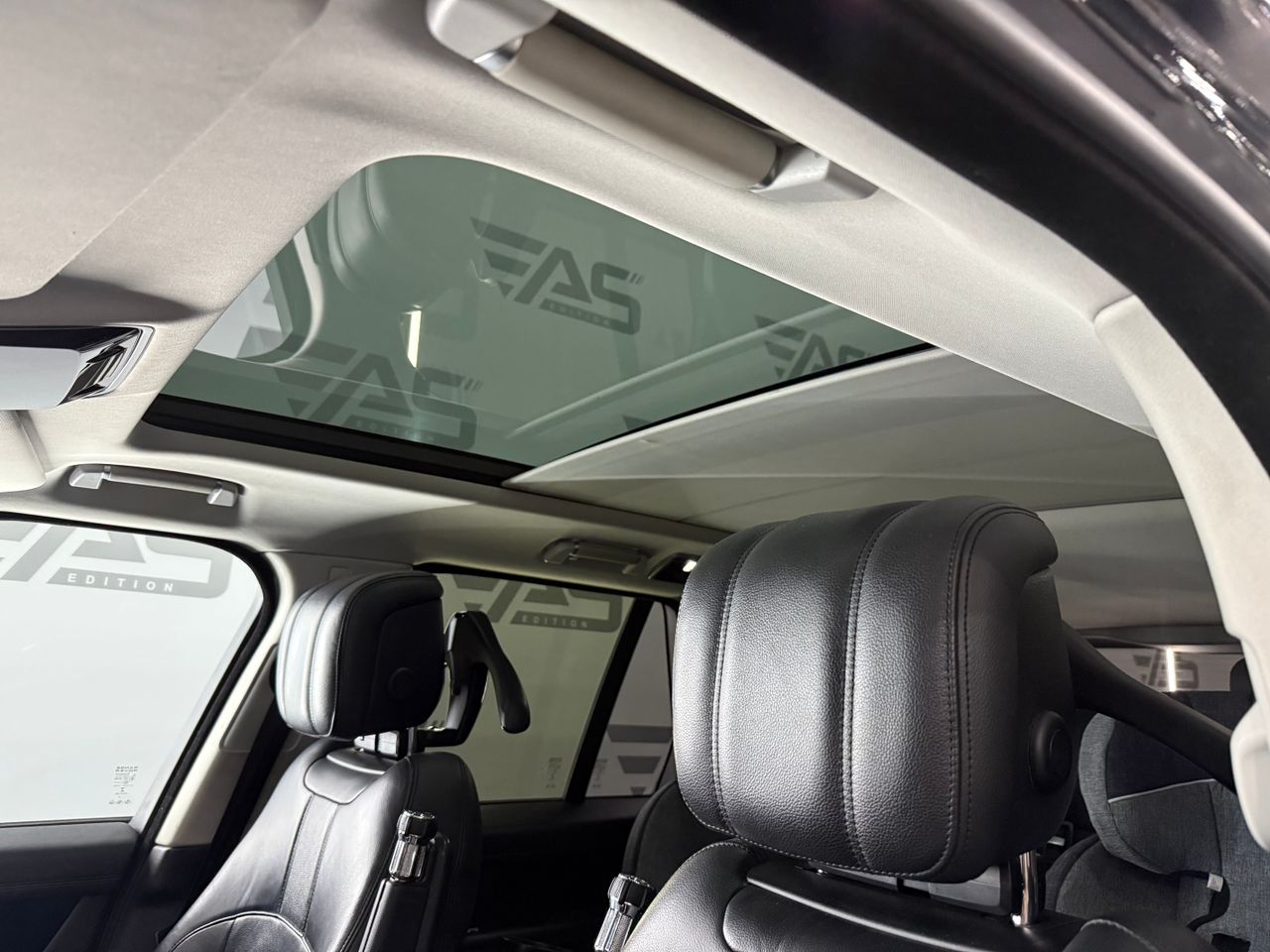 Imagen 367 del Land-Rover Range Rover en Auto Select Edition, Figueres