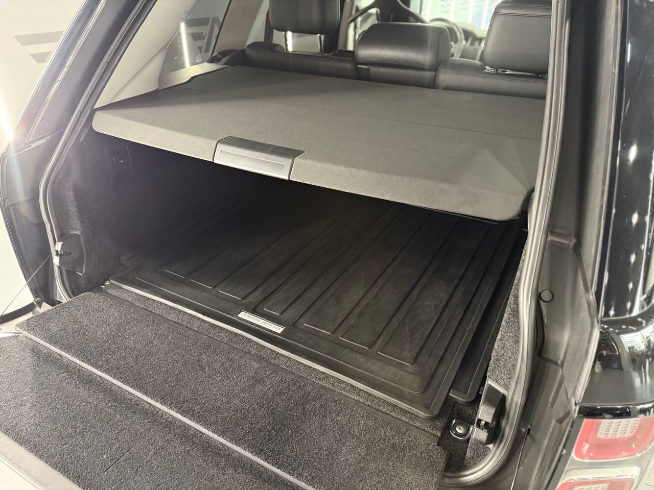 Imagen 112 del Land-Rover Range Rover en Auto Select Edition, Figueres