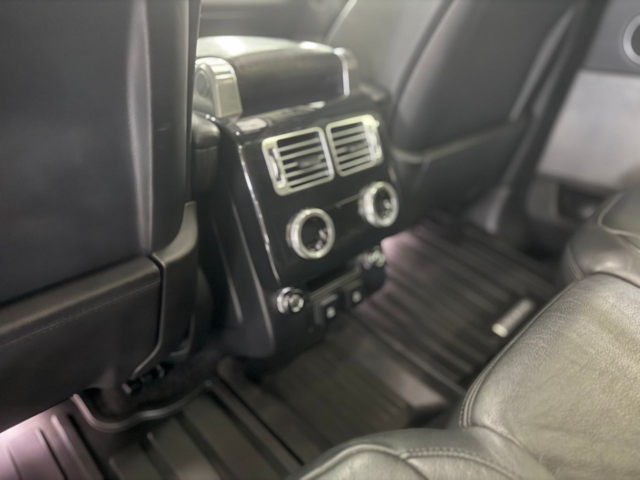 Imagen 275 del Land-Rover Range Rover en Auto Select Edition, Figueres