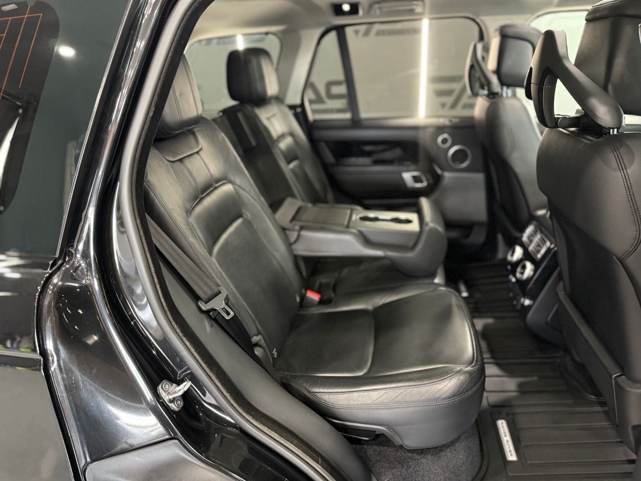 Imagen 259 del Land-Rover Range Rover en Auto Select Edition, Figueres