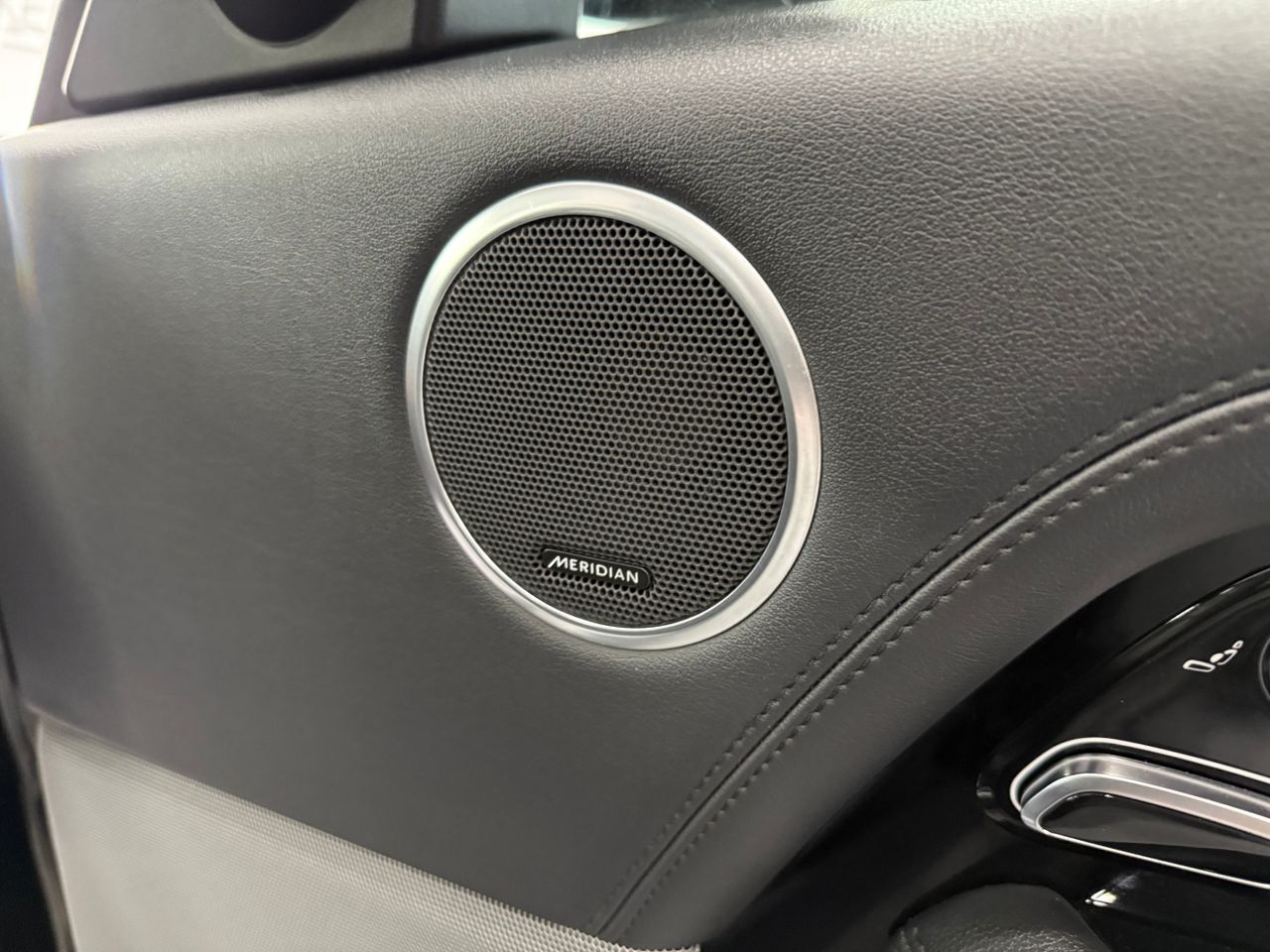Imagen 196 del Land-Rover Range Rover en Auto Select Edition, Figueres