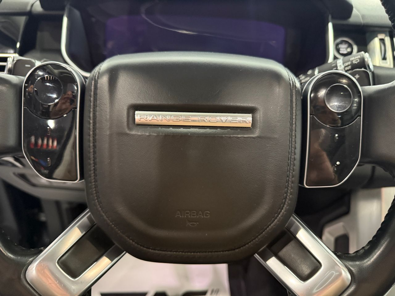Imagen 179 del Land-Rover Range Rover en Auto Select Edition, Figueres