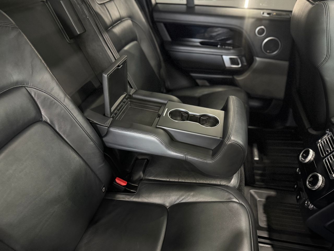 Imagen 256 del Land-Rover Range Rover en Auto Select Edition, Figueres