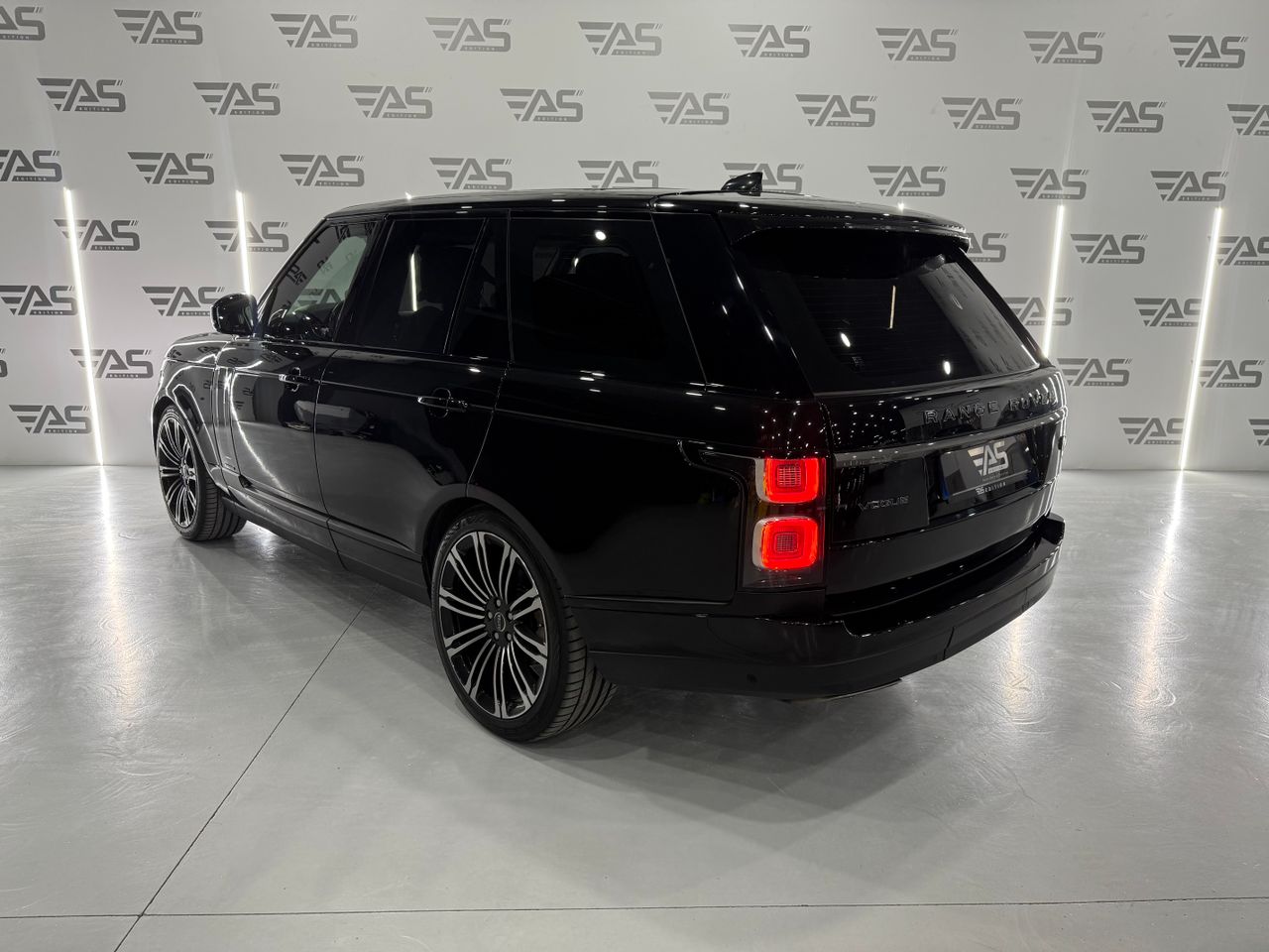 Imagen 6 del Land-Rover Range Rover en Auto Select Edition, Figueres