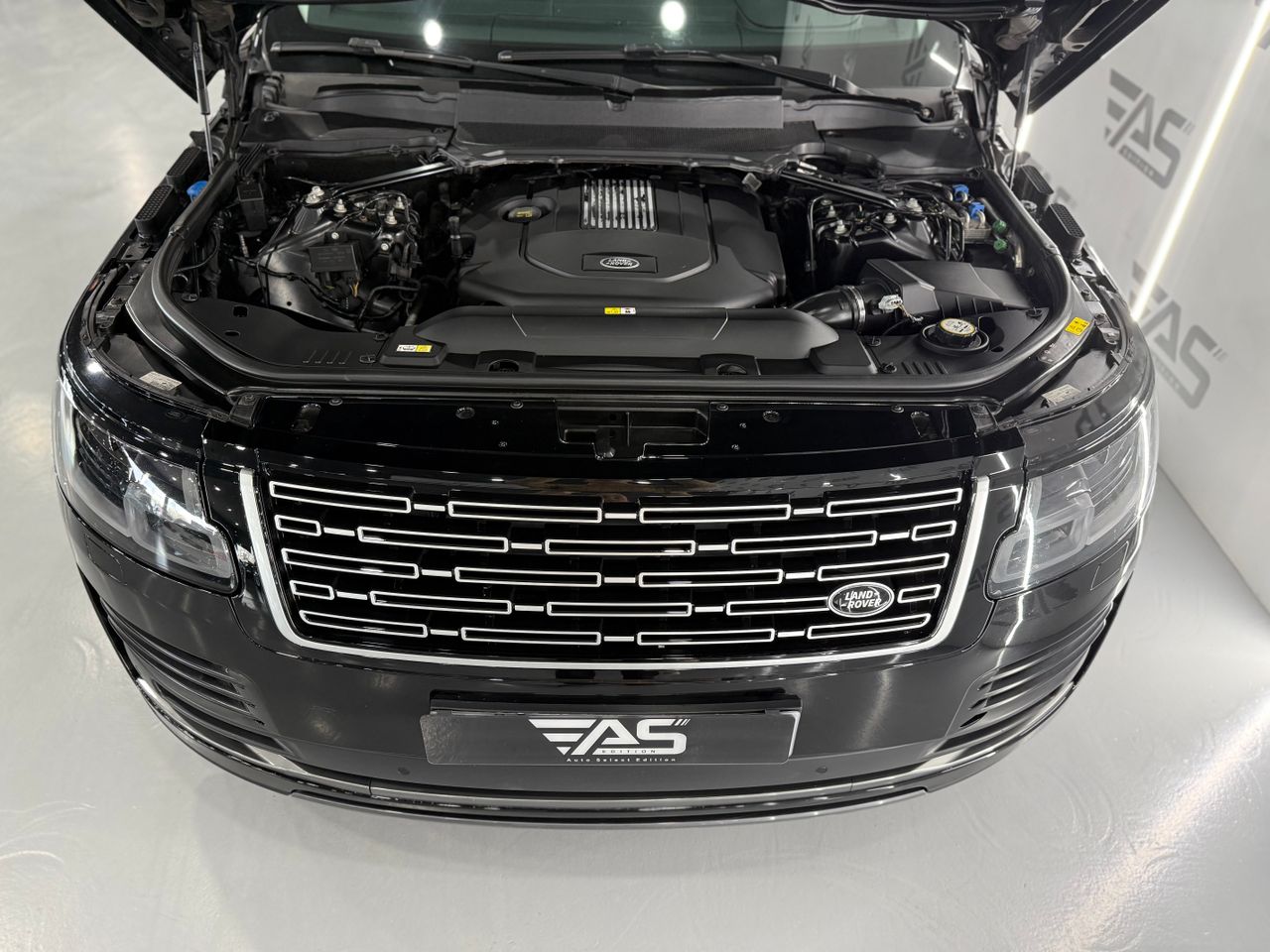 Imagen 82 del Land-Rover Range Rover en Auto Select Edition, Figueres