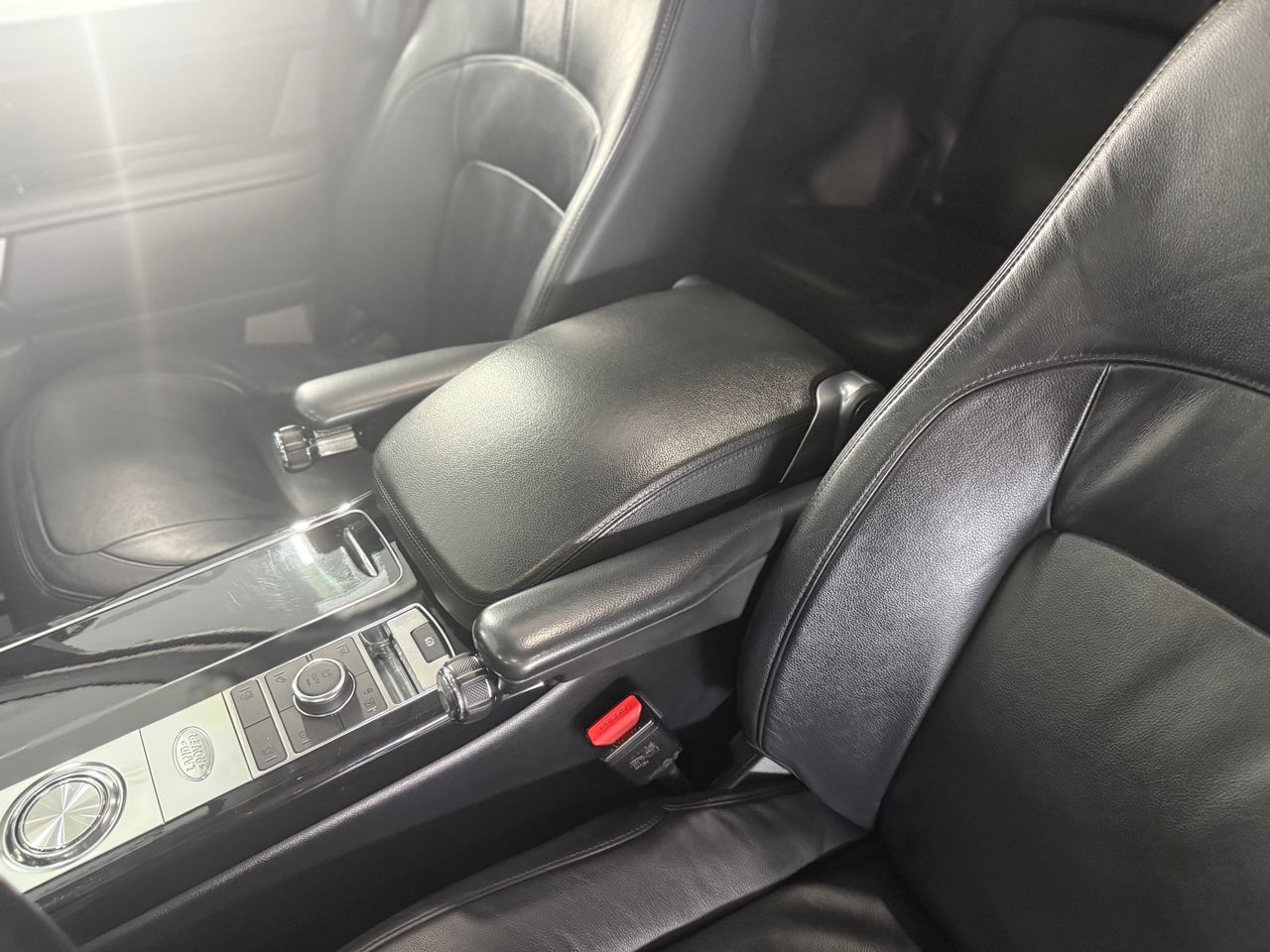 Imagen 340 del Land-Rover Range Rover en Auto Select Edition, Figueres