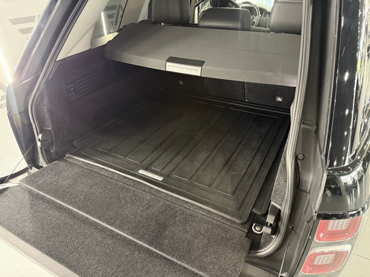 Imagen 131 del Land-Rover Range Rover en Auto Select Edition, Figueres