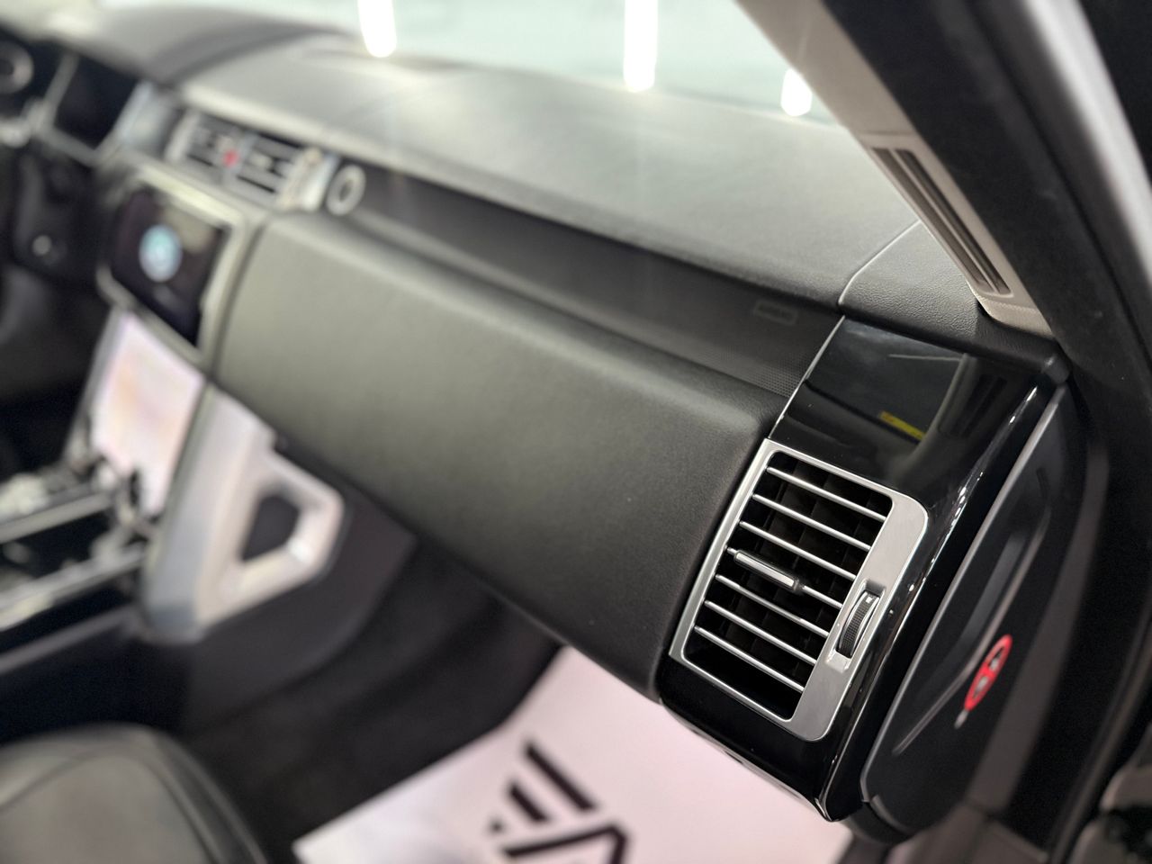 Imagen 209 del Land-Rover Range Rover en Auto Select Edition, Figueres