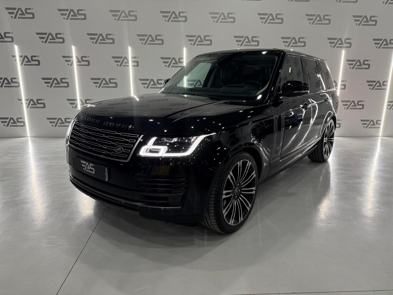 Imagen 3 del Land-Rover Range Rover en Auto Select Edition, Figueres
