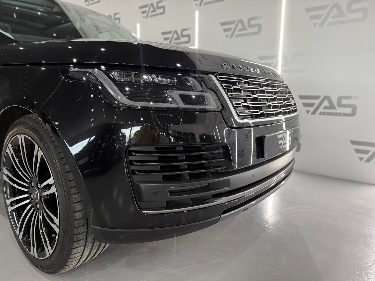 Imagen 35 del Land-Rover Range Rover en Auto Select Edition, Figueres