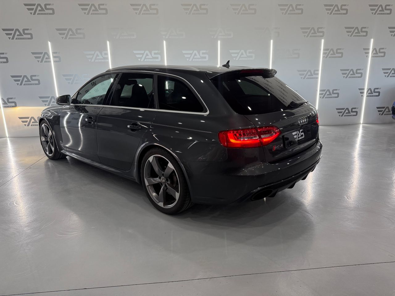 Imagen 5 del Audi RS4 en Auto Select Edition, Figueres