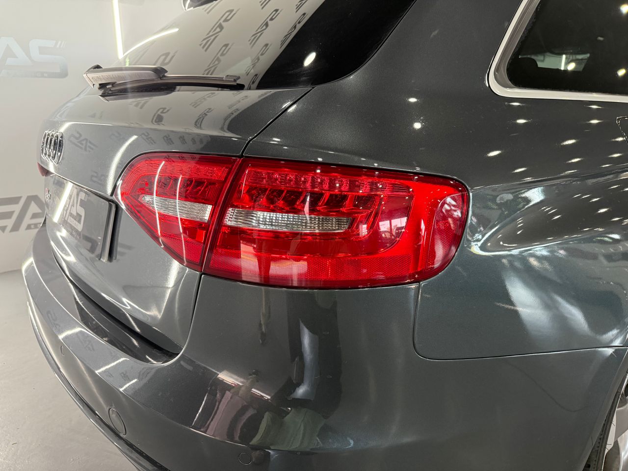 Imagen 30 del Audi RS4 en Auto Select Edition, Figueres