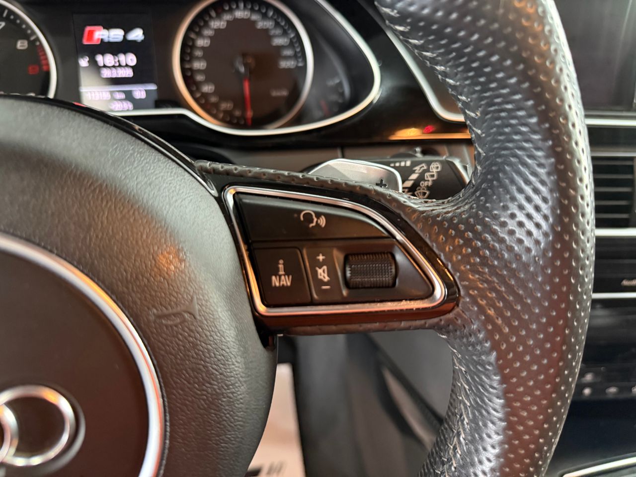 Imagen 123 del Audi RS4 en Auto Select Edition, Figueres