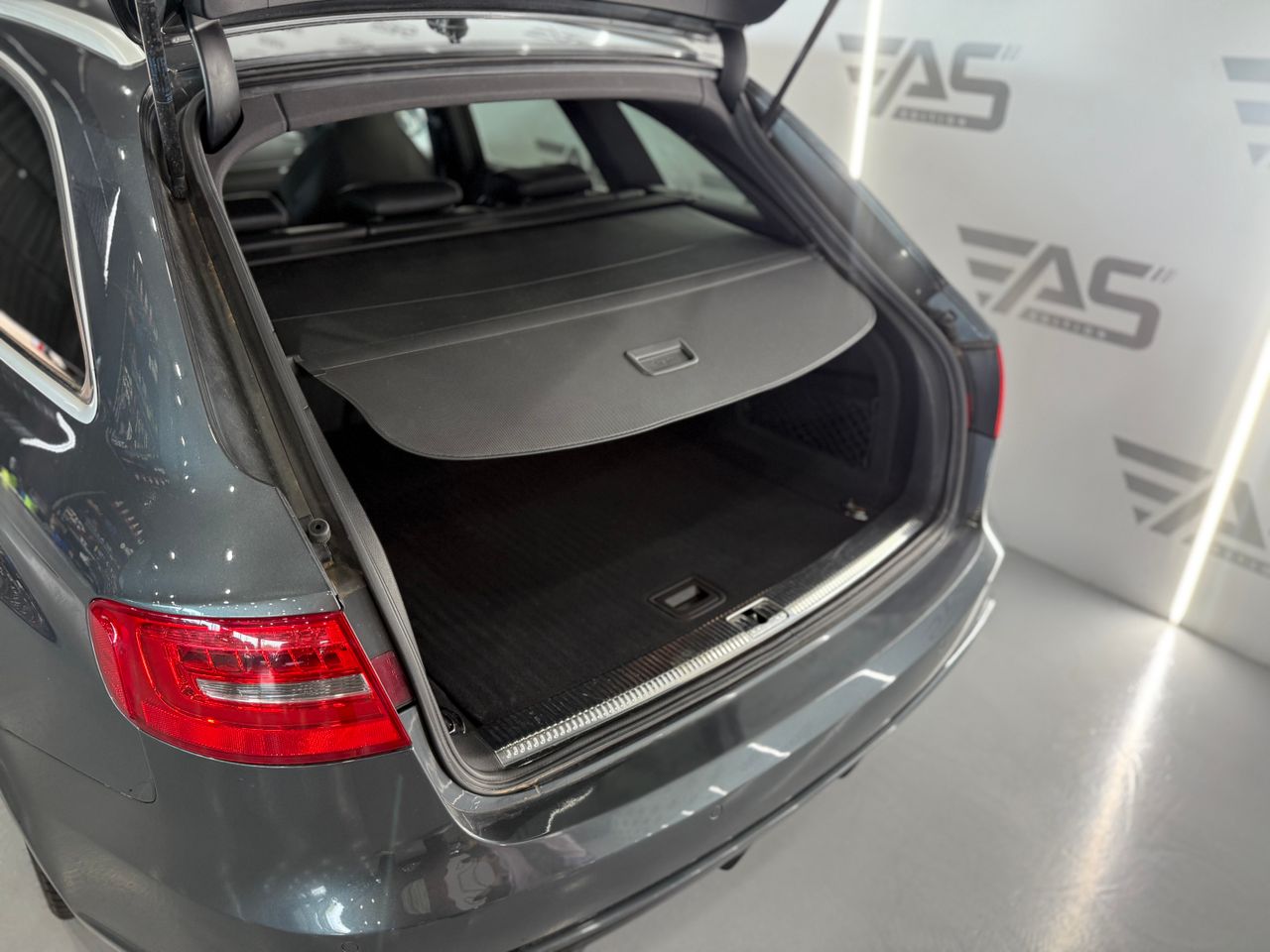 Imagen 56 del Audi RS4 en Auto Select Edition, Figueres